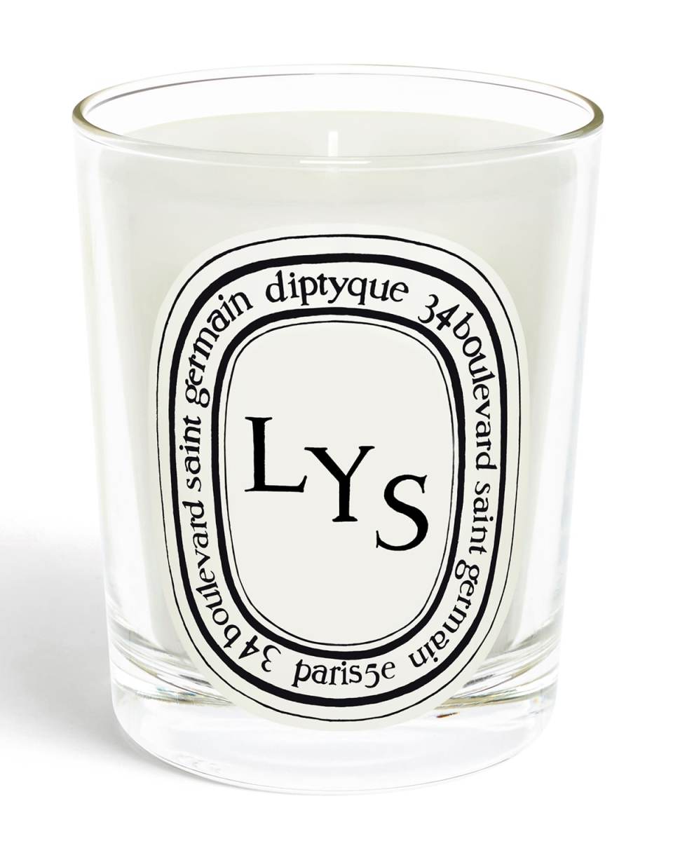Lys (Lily) Scented Candle, 6.5 oz.